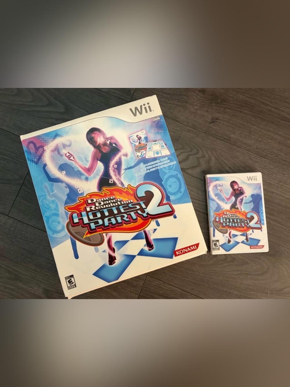 Dance Dance Revolution Hottest Party 2 (Wii) - Game & Dance Mat